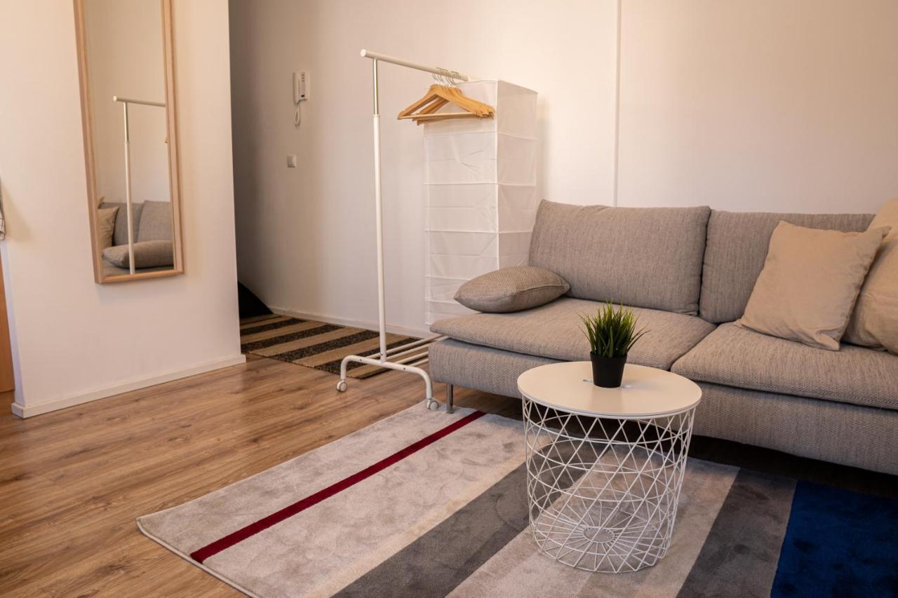 FULL HOUSE Studios - Blue Apartment - NETFLIX, WiFi inkl Magdeburg Exterior foto